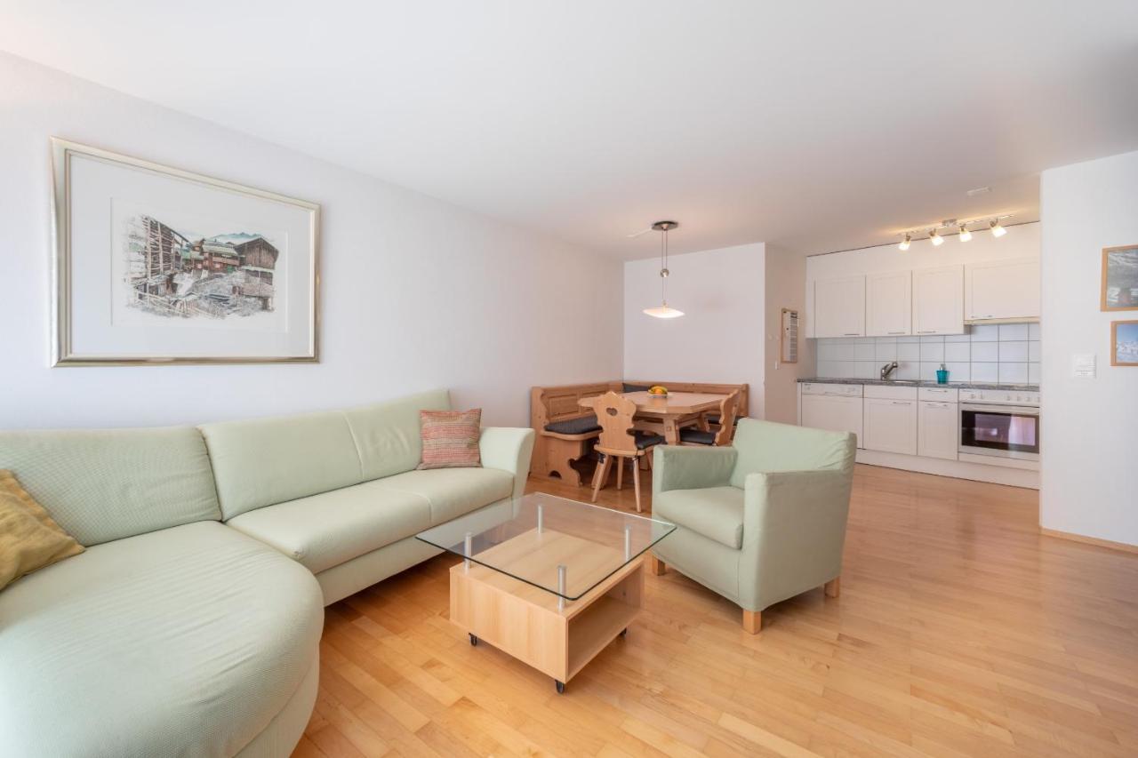 Laax Homes - Capolgarten 3,7 Флимс Экстерьер фото